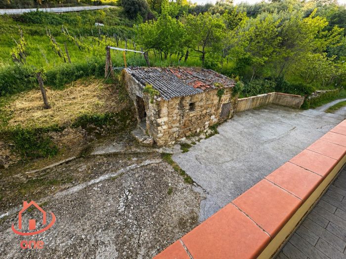 villetta-a-schiera-vista-panoramica-mare-ad-ogliastro-cilento-con-giardino (26)