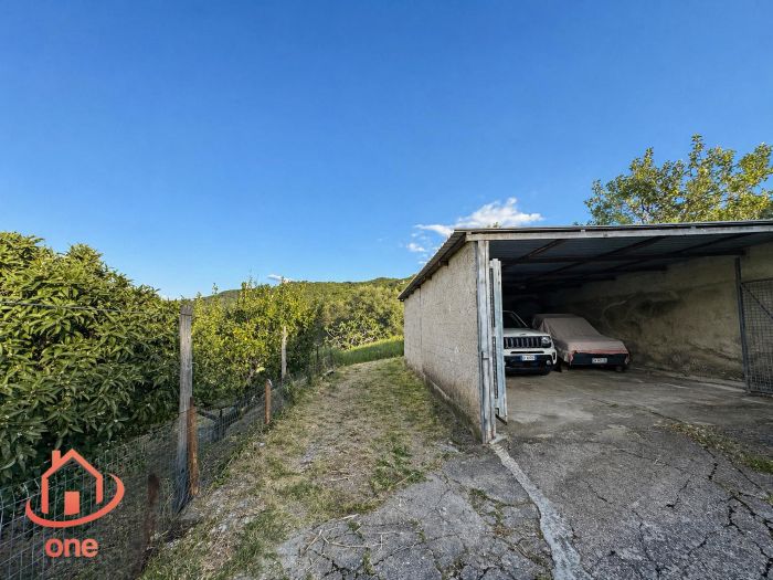 villetta-a-schiera-vista-panoramica-mare-ad-ogliastro-cilento-con-giardino (9)
