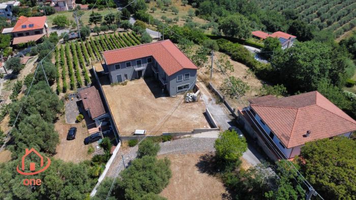 appartamento-panoramico-con-giardino-poco-distante-dal-mare-castellabate-vista-panoramica-e-posto-auto (12)