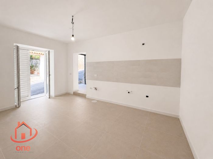 appartamento-in-centro-corso-matarazzo-santa-maria-di-castellabate (7)