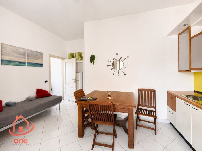 affitto-annuale-appartamento-panoramico-san-mauro-cilento-vista-mare-con-ampio-terrazzo (11)