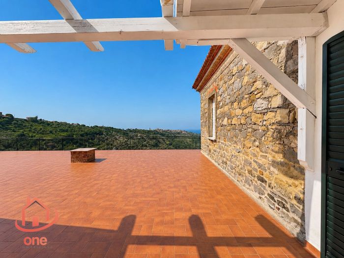affitto-annuale-appartamento-panoramico-san-mauro-cilento-vista-mare-con-ampio-terrazzo (17)