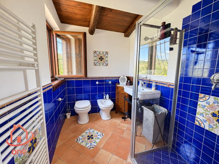 villa-vista-mare-con-terreno-serramezzana (15)