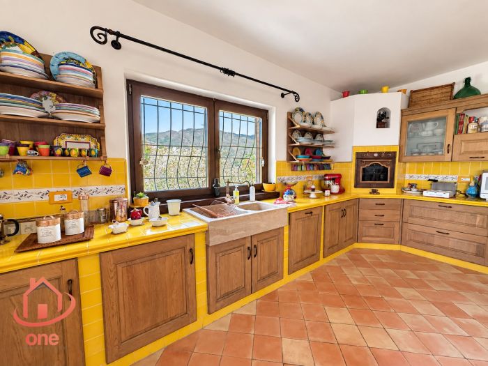 villa-vista-mare-con-terreno-serramezzana (27)