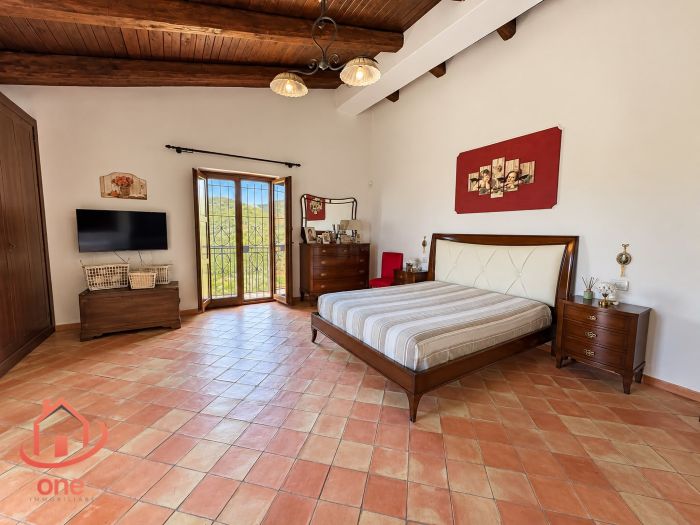 villa-vista-mare-con-terreno-serramezzana (3)