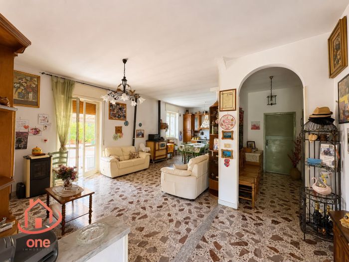 villetta-di-campagna-indipendente-con-terreno-santa-maria-di-castellabate (23)