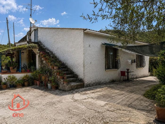 villetta-di-campagna-indipendente-con-terreno-santa-maria-di-castellabate (38)