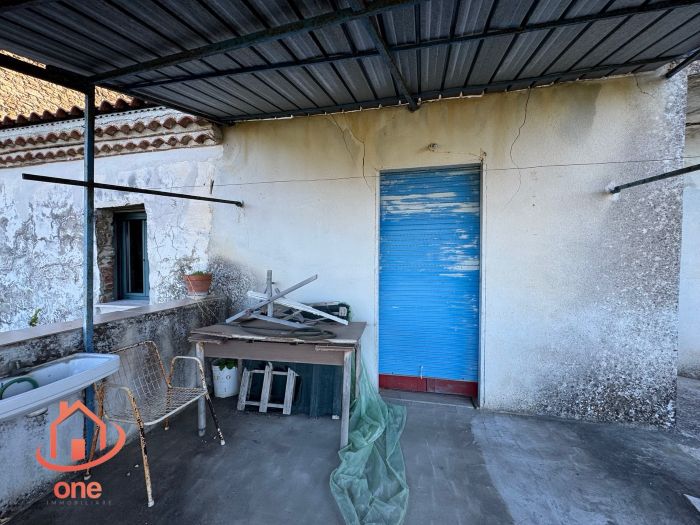 appartamento-vatolla-da-ristrutturare-con-terrazzo-vista-mare (21)