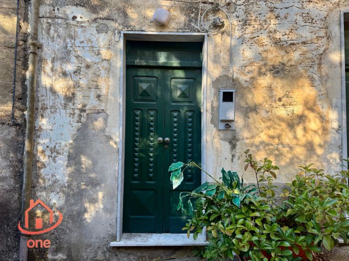 appartamento-vatolla-da-ristrutturare-con-terrazzo-vista-mare (7)