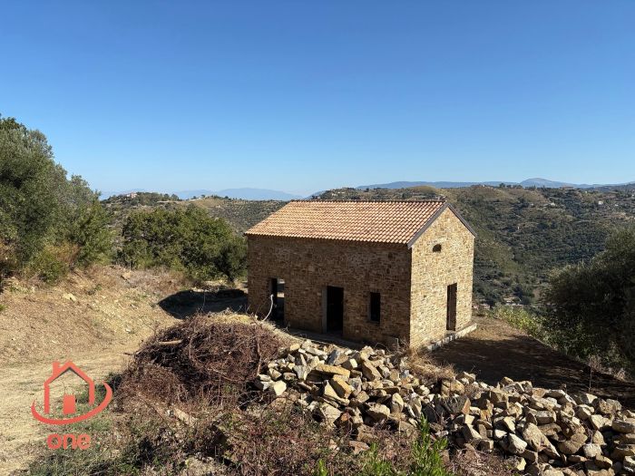 grezzo-in-pietra-cilentana-vista-panoramica-sulla-vallata (13)